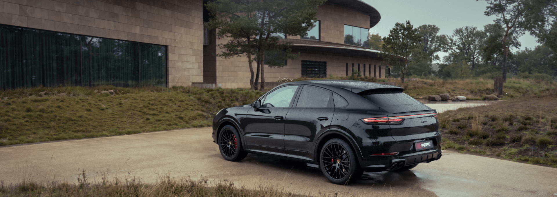 Luxe en professionele zakelijke Porsche mobiliteitsoplossingen van hoogstaande kwaliteit in omgeving Roosendaal