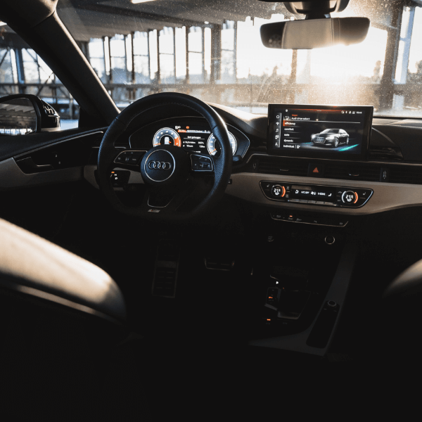 Interieur premium mobiliteitsoplossingen voor bedrijven in omgeving Roosendaal