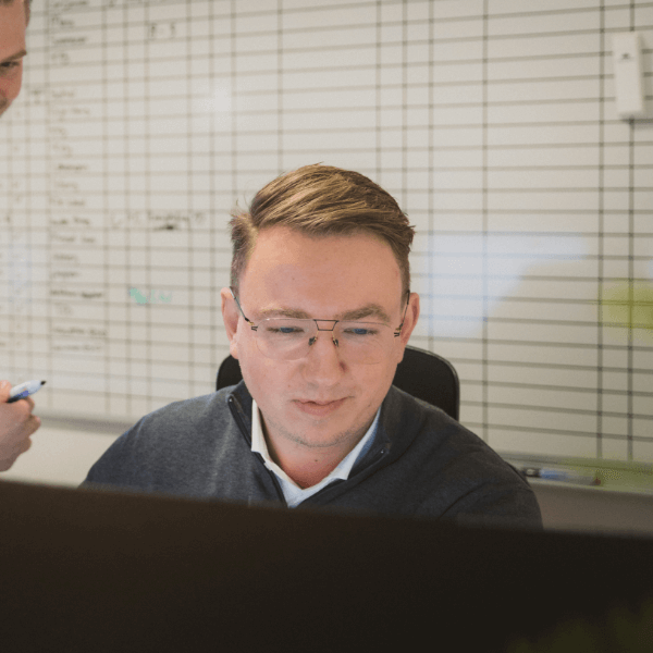 PEPE medewerkers aan het werk voor luxe bedrijfslease oplossingen in omgeving Roosendaal