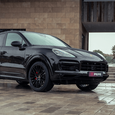 Hoogwaardige luxe Porsche bedrijfswagens voor zakelijke mobiliteitsoplossingen in Roosendaal