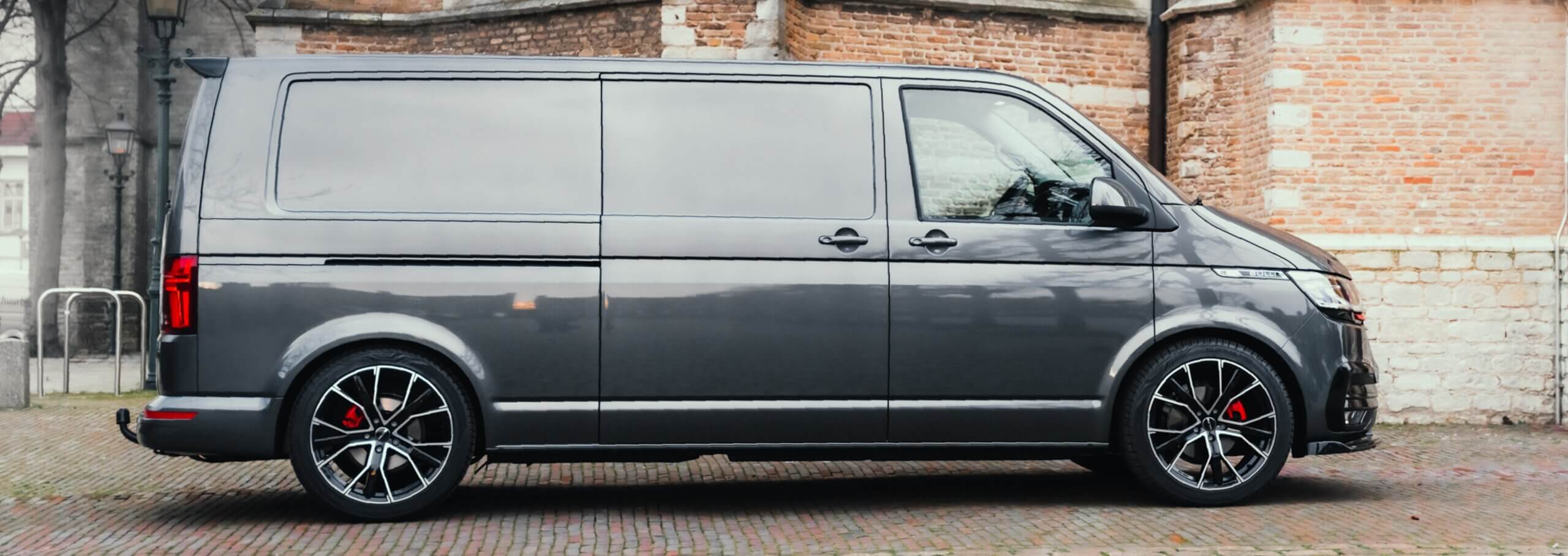 Betrouwbare mobiliteitspartner met luxe bedrijfswagenparkbeheeroplossingen in Roosendaal